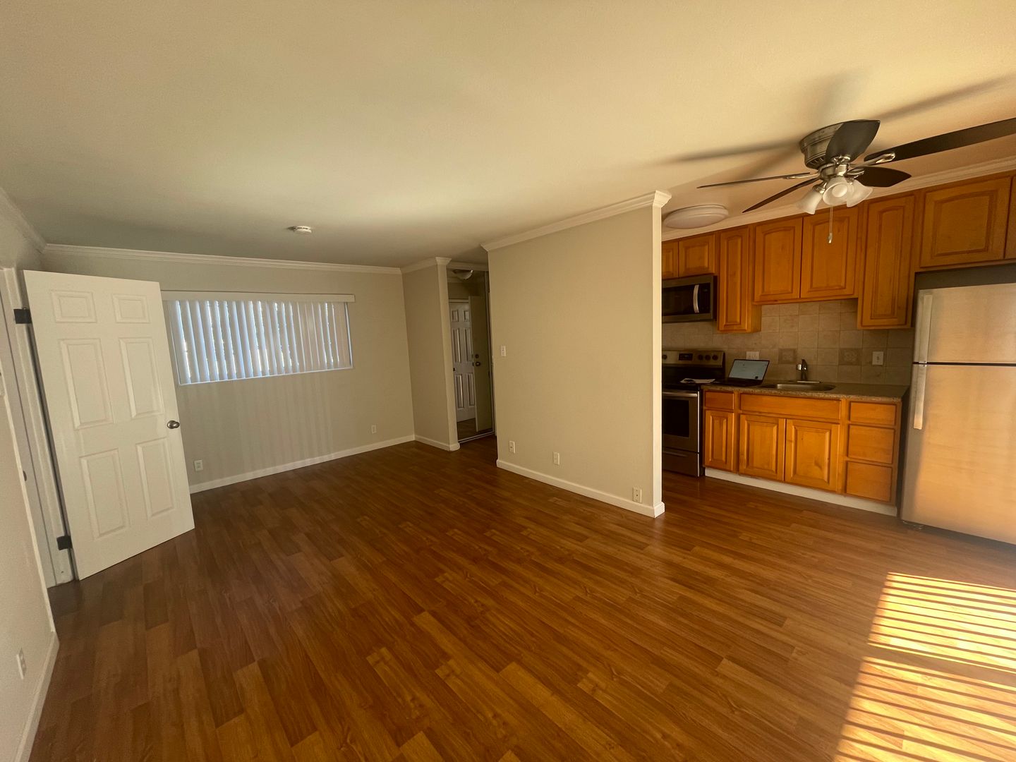 San Jose Apartment: 1075 & 1085 Saratoga Avenue