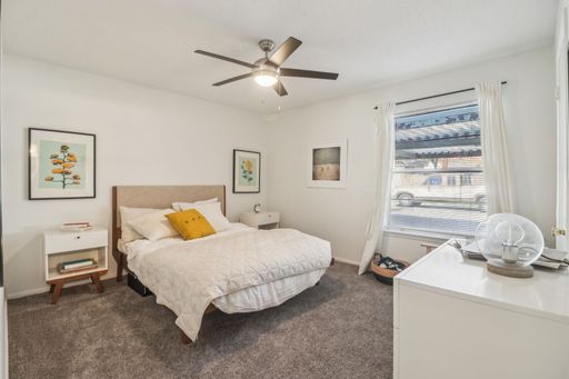 One Bedroom One Bathroom Apartment – photo 1