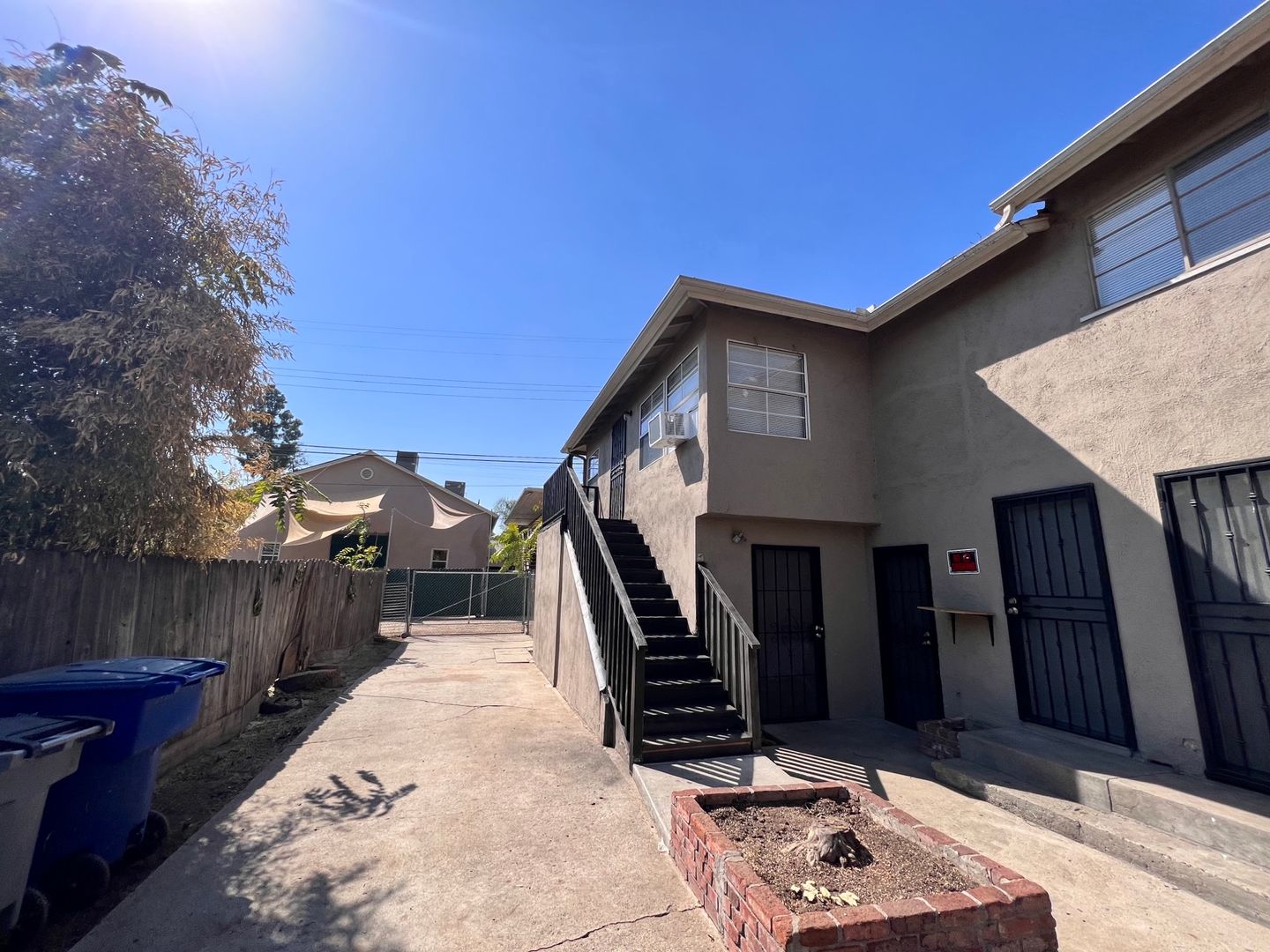 Fresno Apartment: 1017 N. Ferger Ave.
