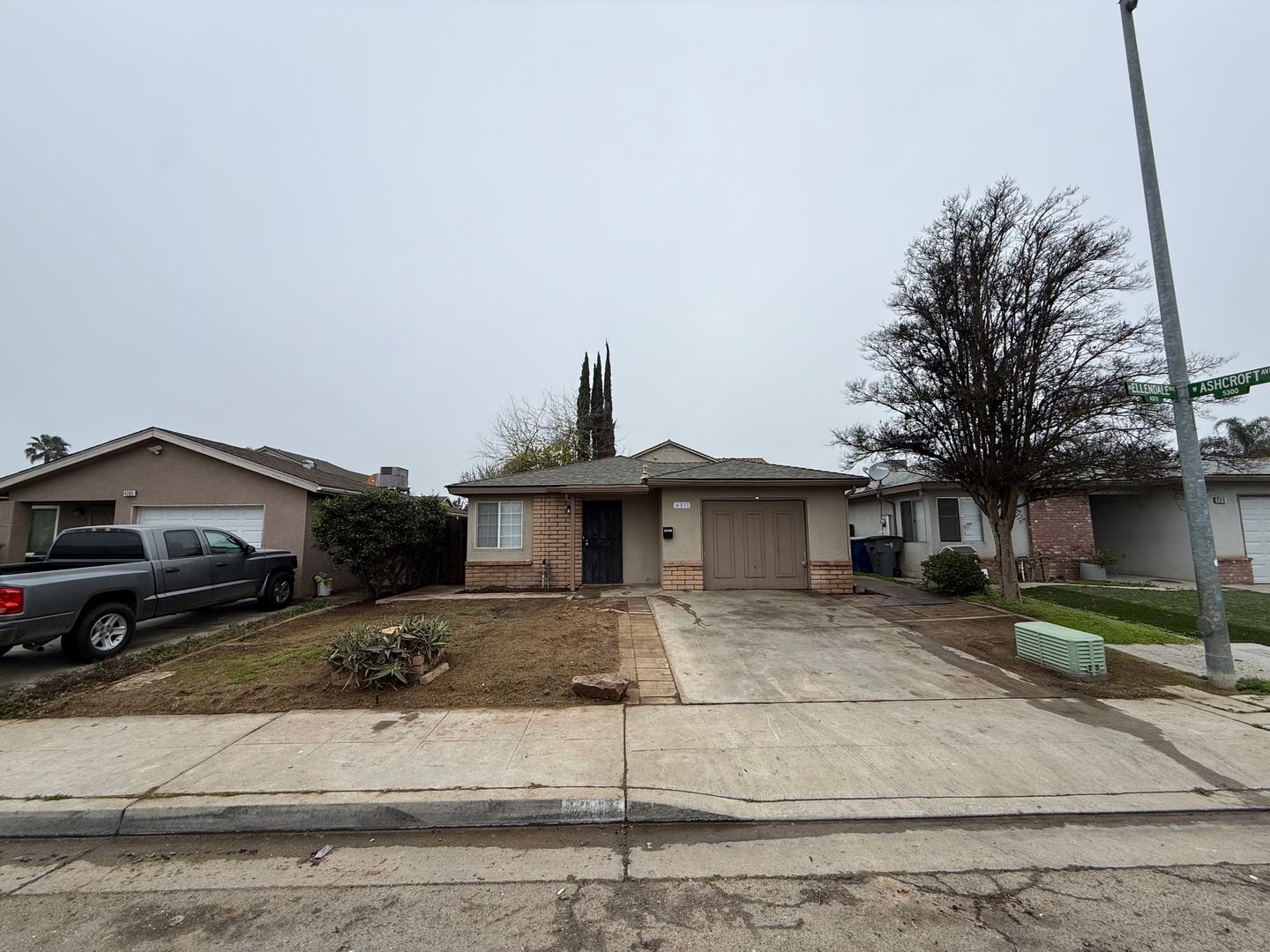 Fresno House: 4311 N. Ellendale Ave.