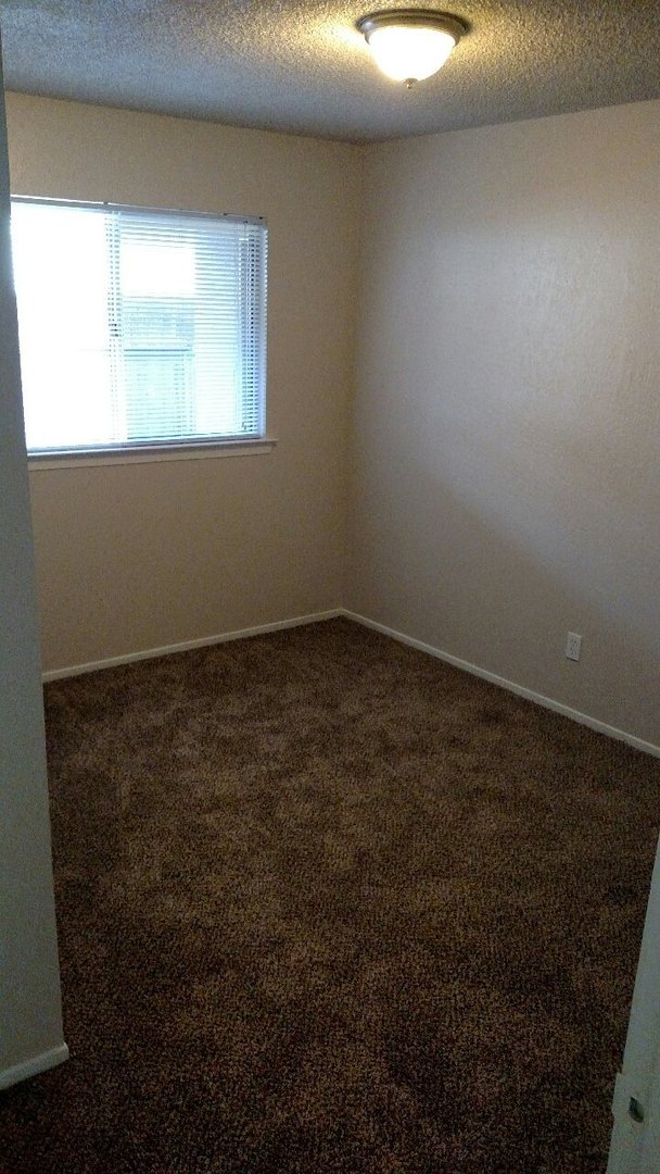 Fresno House: 4311 N. Ellendale Ave.