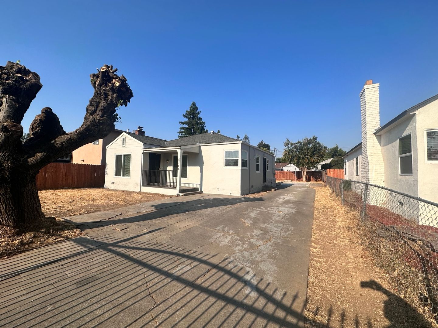 Sacramento House: 5748 Nina Way