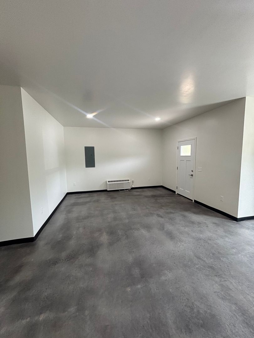 Gassville Apartment: Walnut St