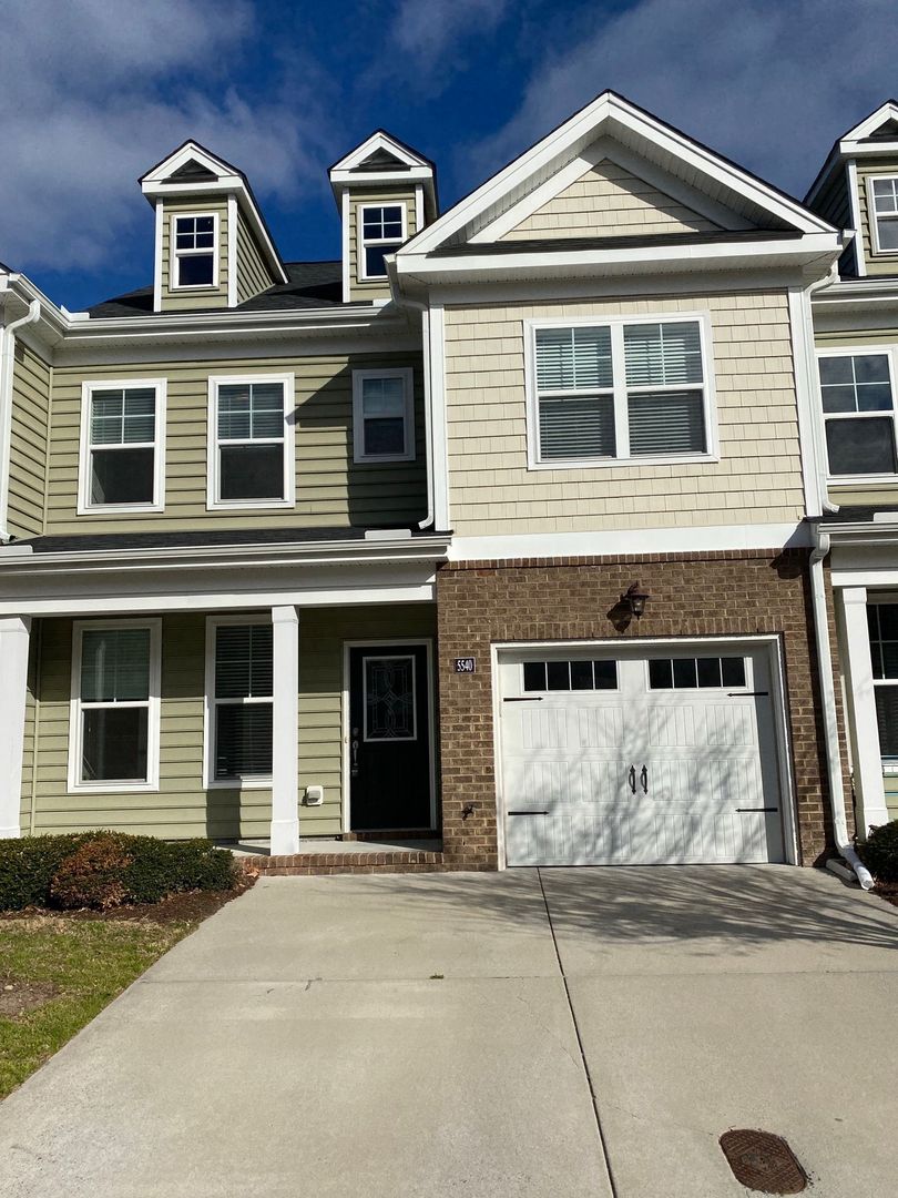 Virginia Beach House: 5540 Parish Turn Pl