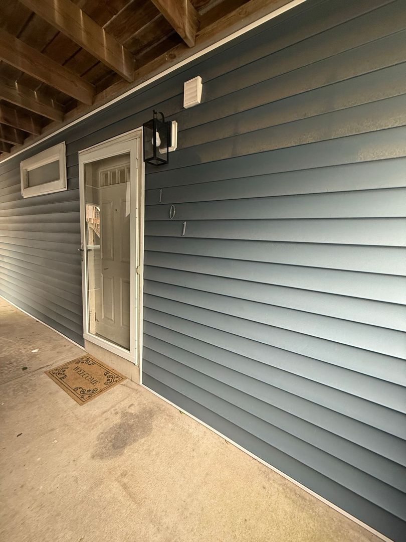 Virginia Beach Condo: 2308 Starfish Rd #101