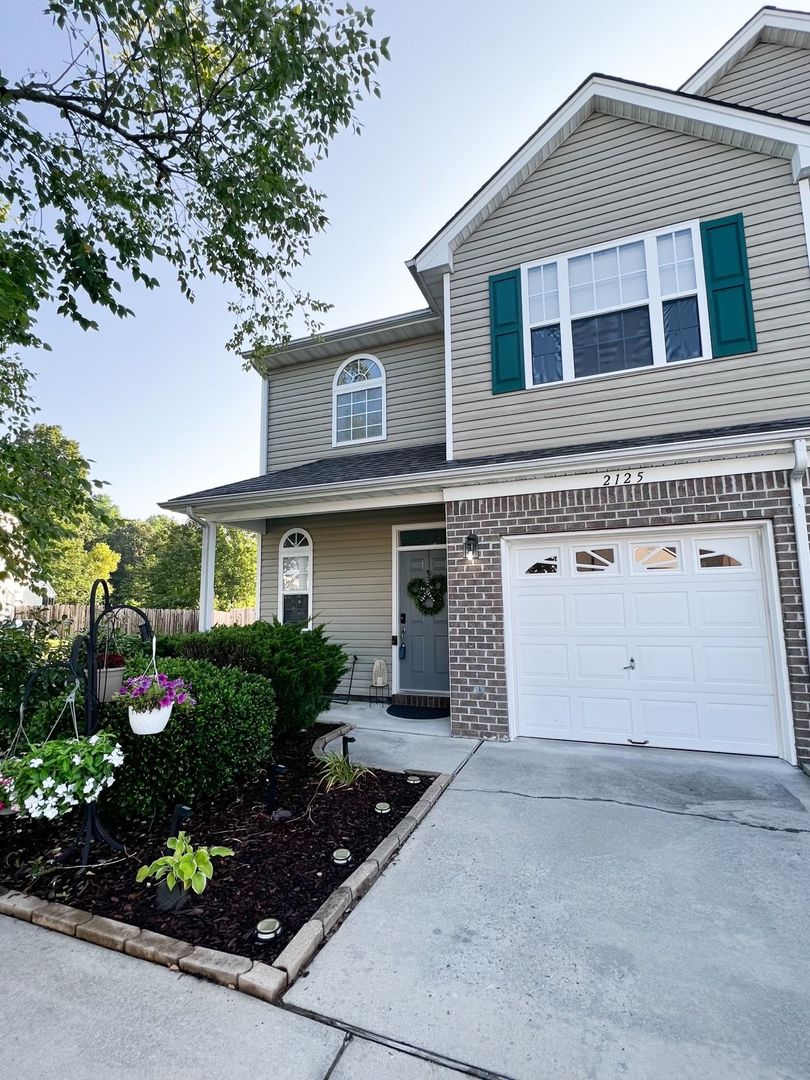 Virginia Beach Townhome: 2125 Bizzone Cir