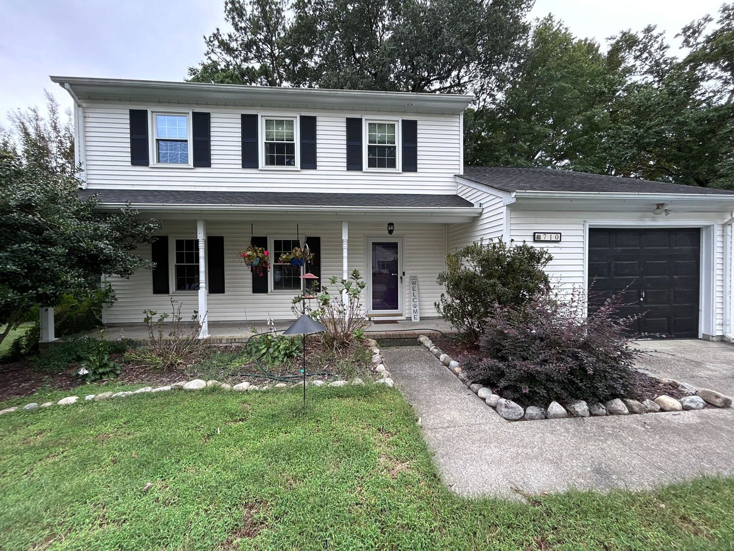 Newport News House: 710 Carywood Ln