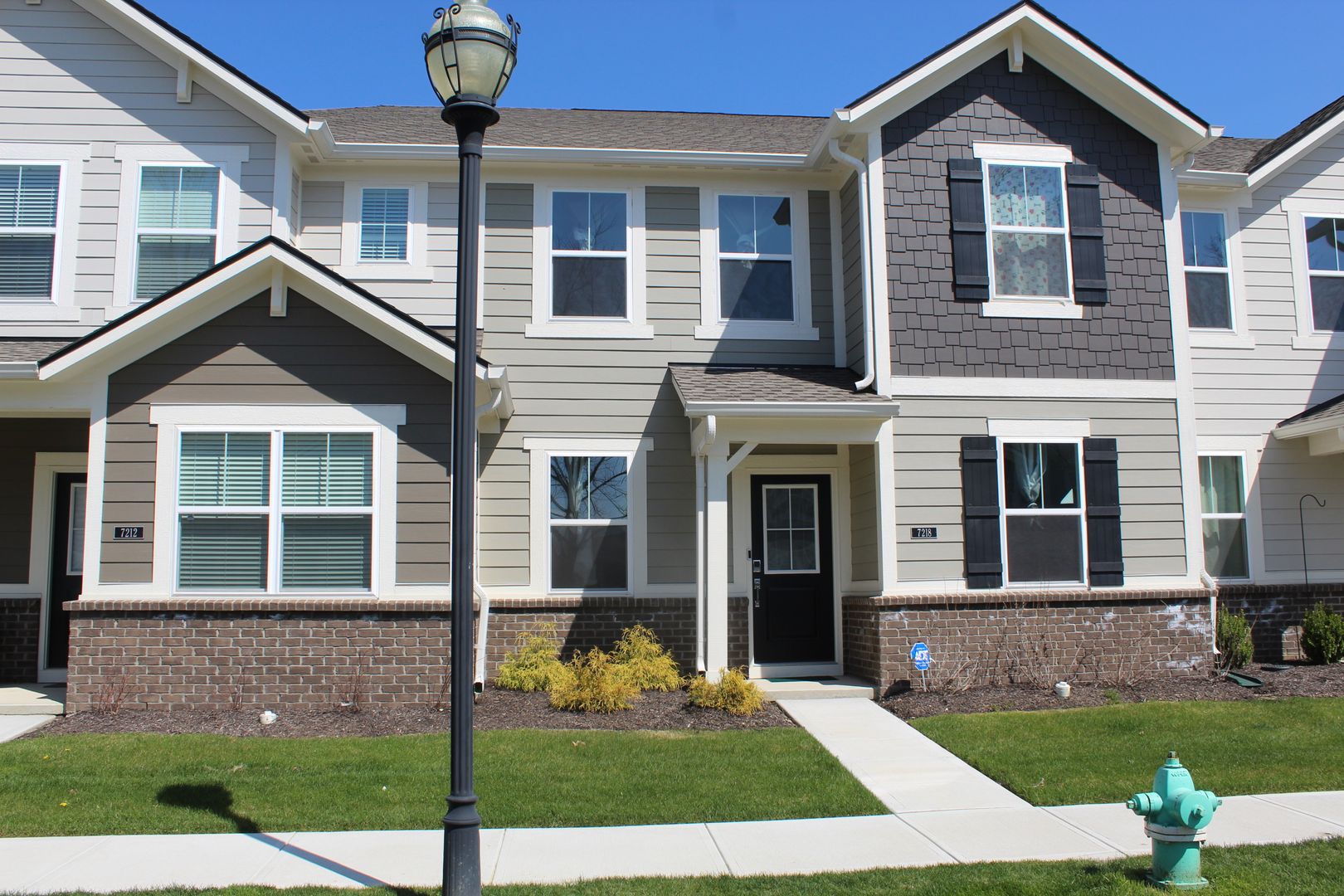 Avon House: 7218 Governors Row