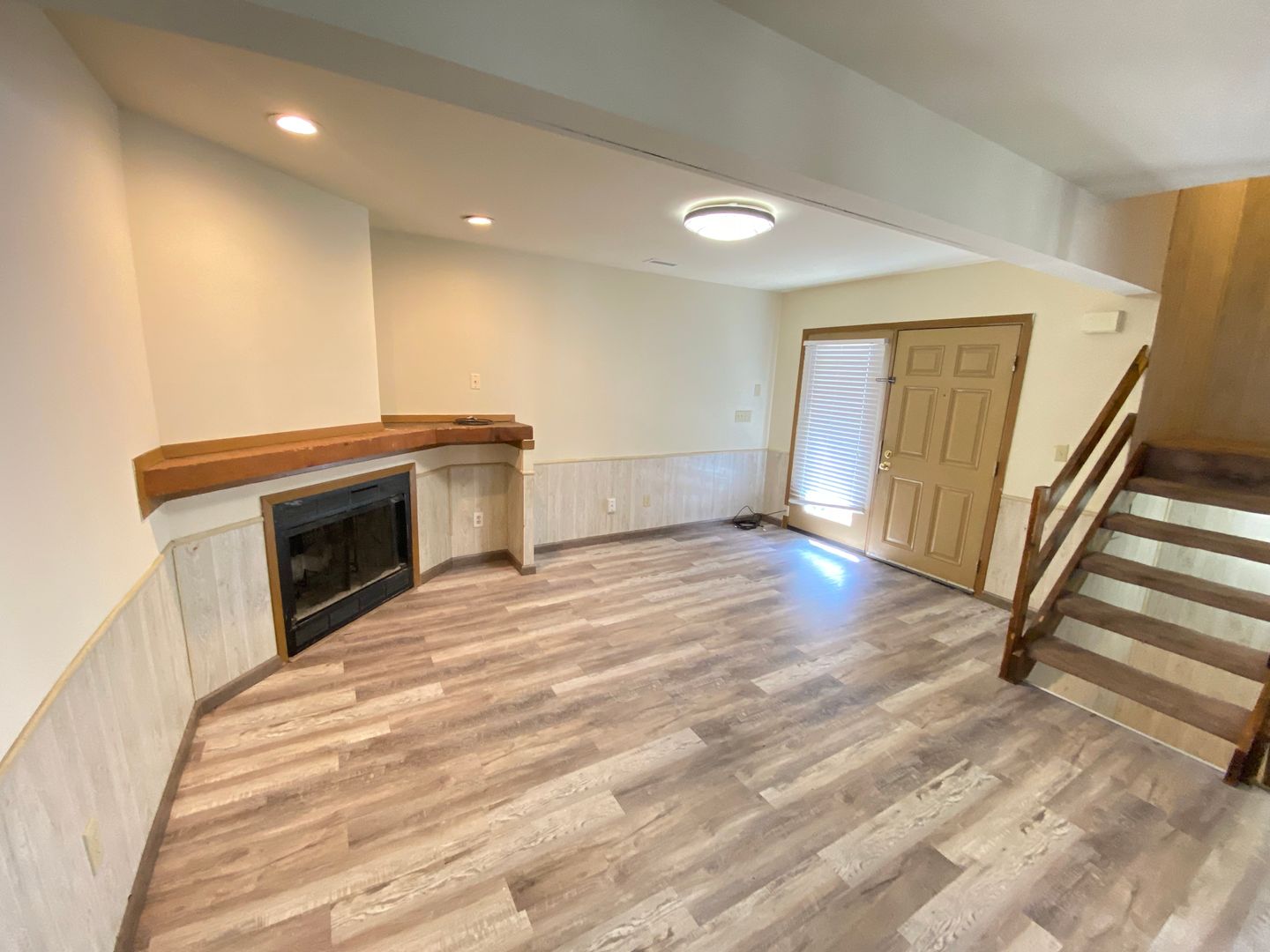 Columbus Apartment: 39-51 Chittenden Avenue