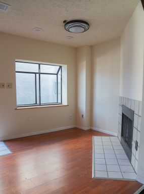3 Bedroom 1 full bath. – photo 1