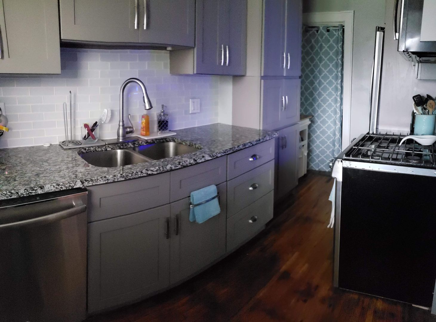 Columbus Apartment: 1430-1442 W. Third Avenue