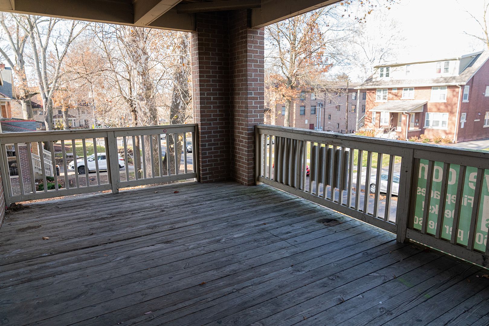 Columbus Apartment: 195 E. 16th Avenue