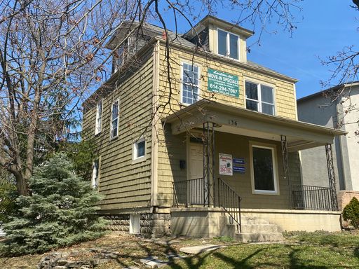 4 bedroom 2 full bath House – photo 1