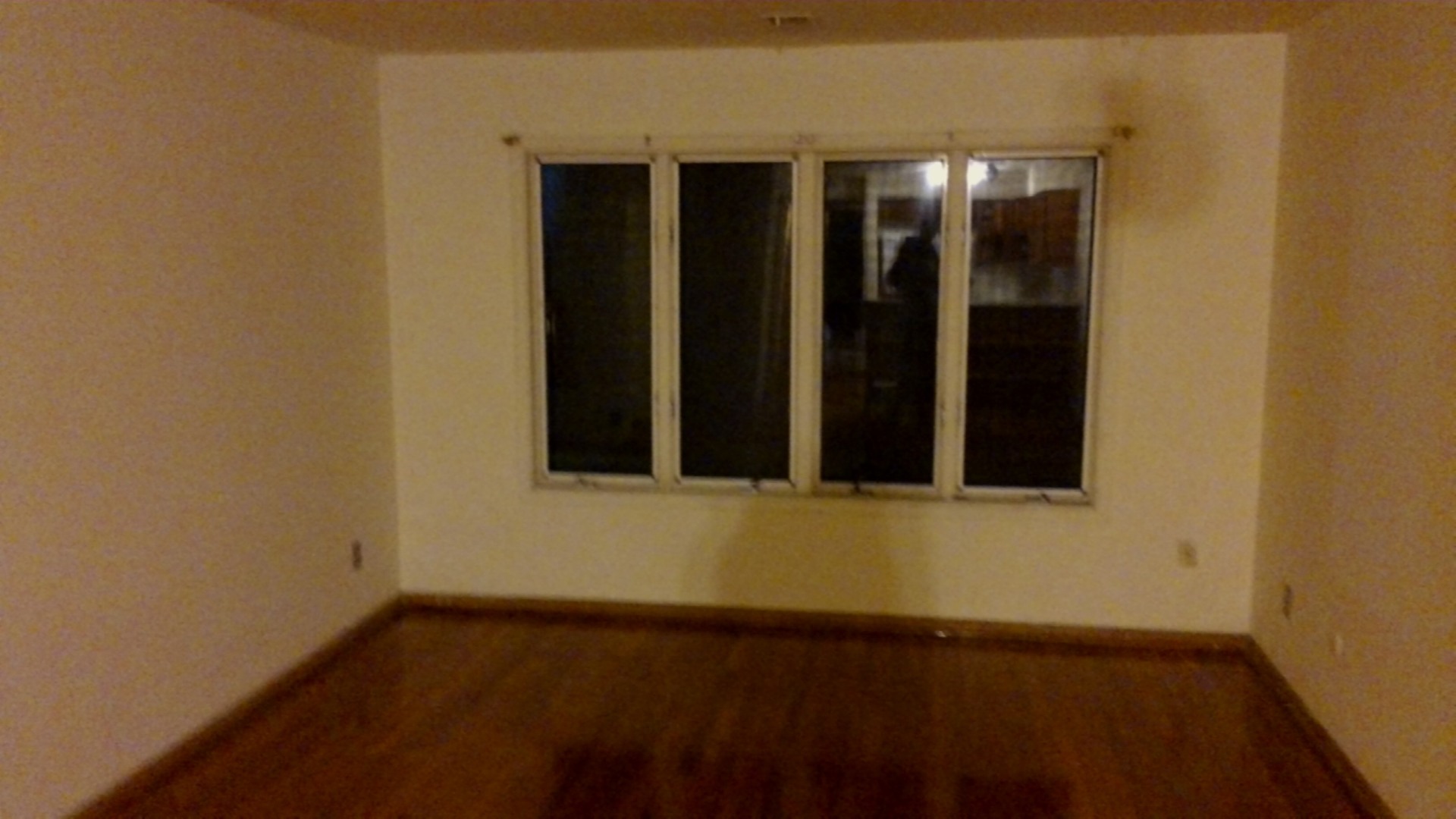 Columbus Apartment: 70 W. Northwood Avenue