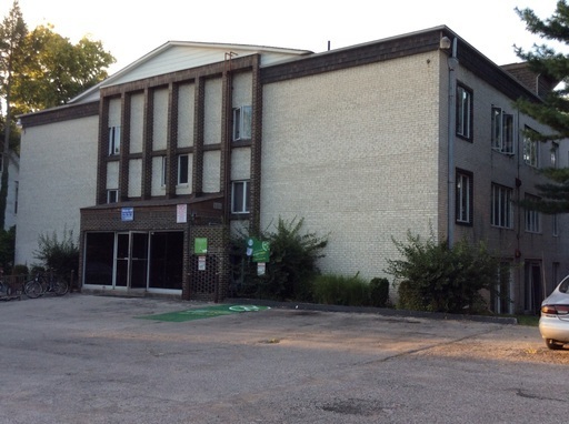 2 Bedroom 1 bath, on-site laundry – photo 1