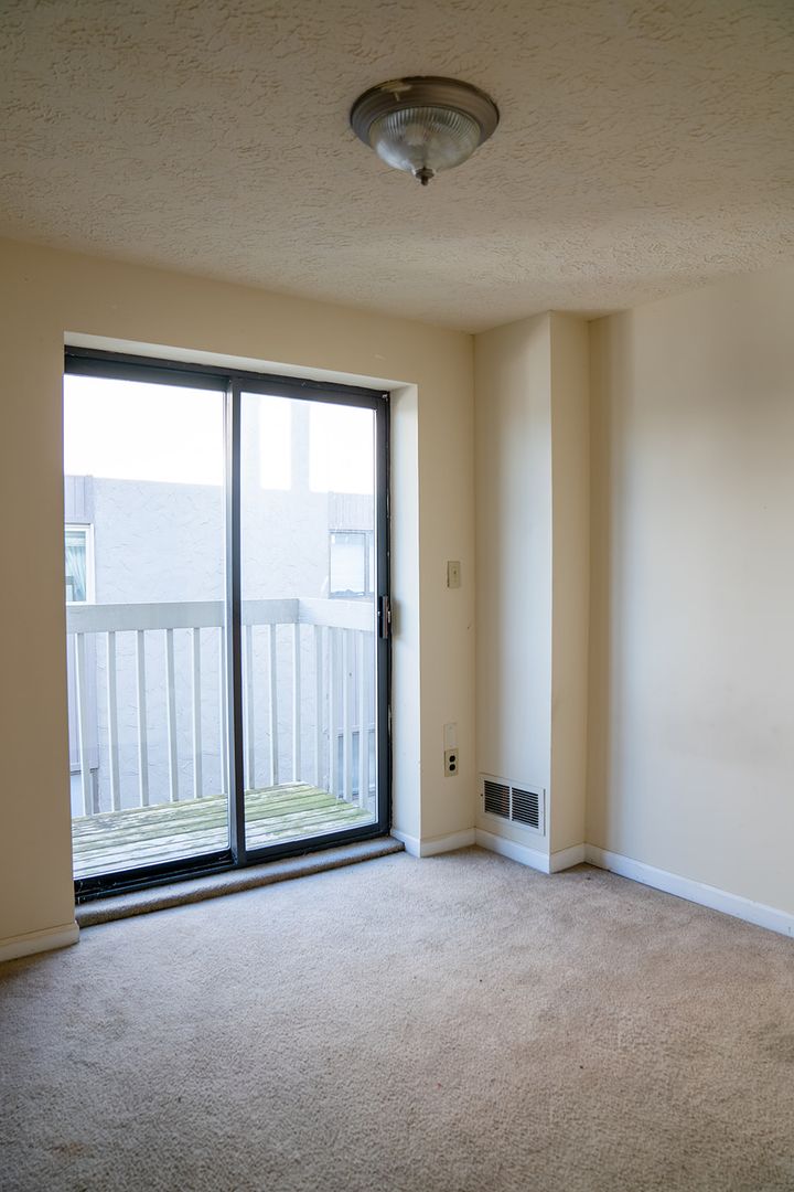 Columbus Townhome: 1669-1675 Summit Street