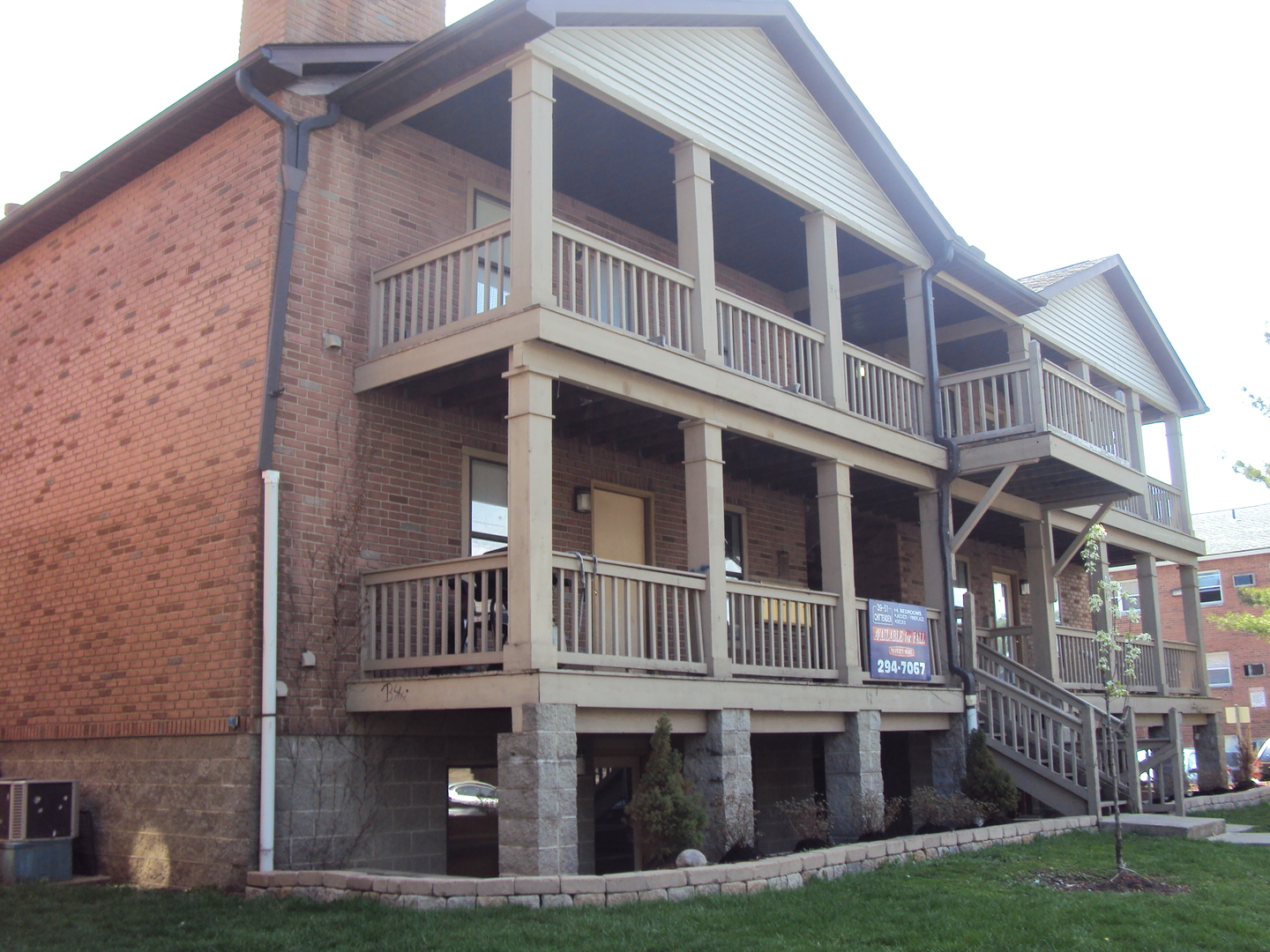 Columbus Apartment: 39-51 Chittenden Avenue