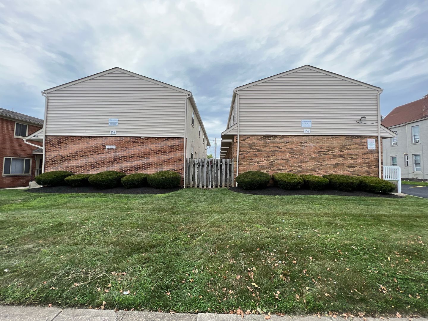 Columbus Apartment: 84 W. 9th Ave.