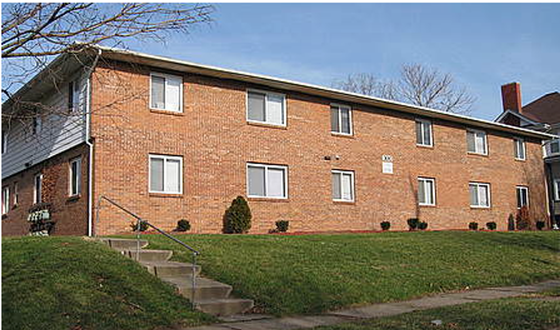 Columbus Apartment: 300 E. 16th Ave.