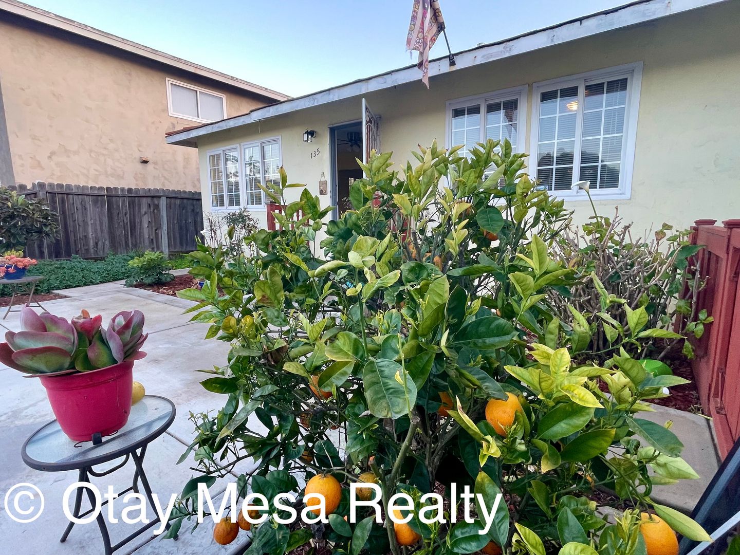 Imperial Beach House: 135 Elkwood Ave