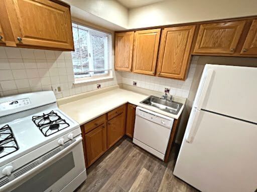 1st-Floor, 1-Bedroom Apartment