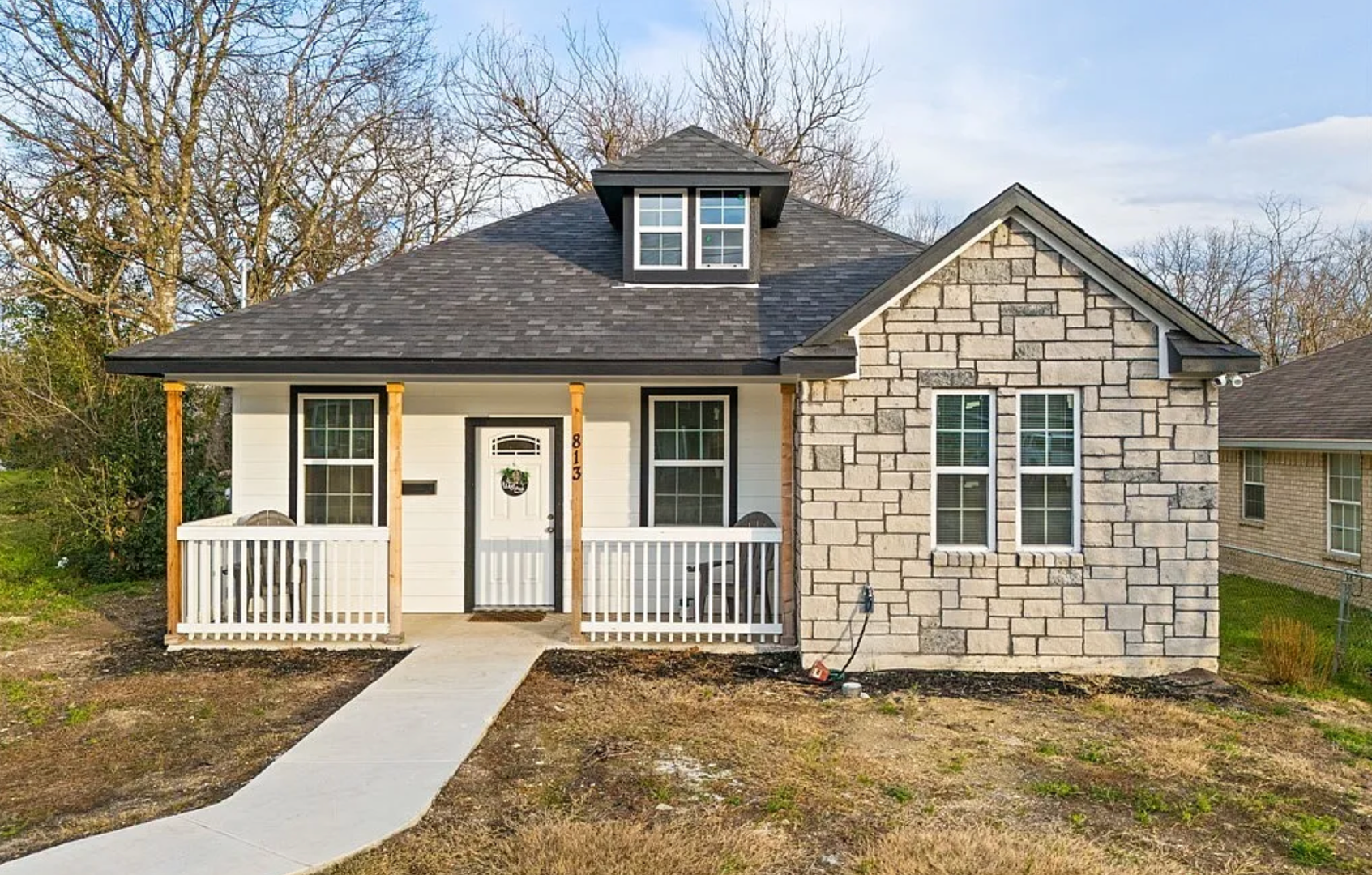 Temple House: 813 S 22nd St