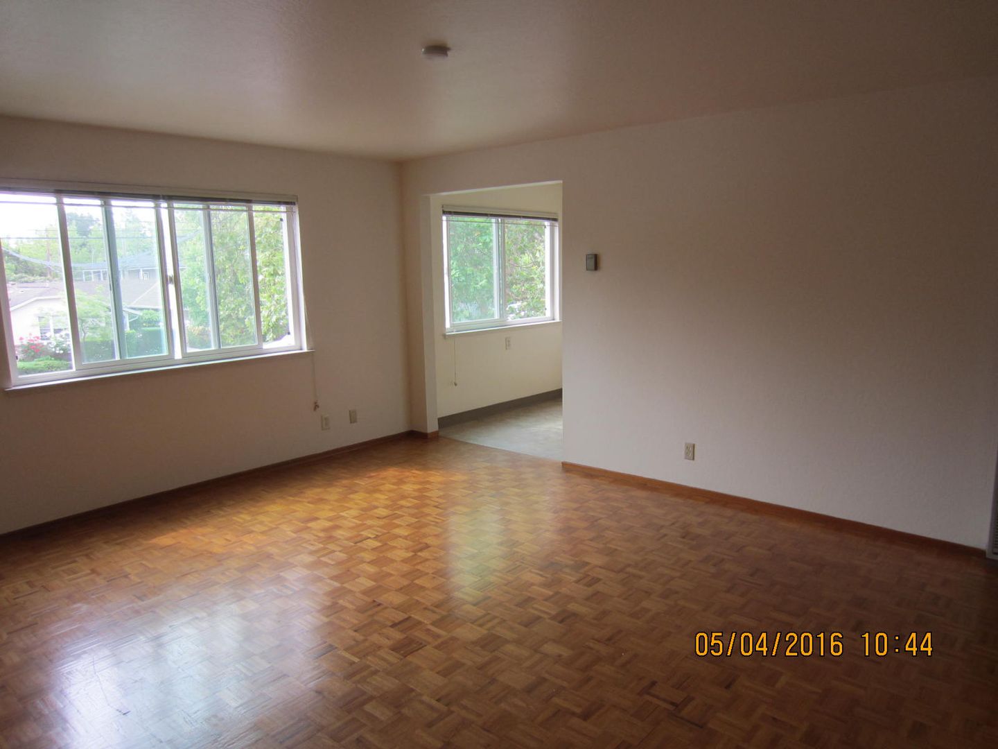 Redwood City Apartment: 1302 Hopkins Ave.