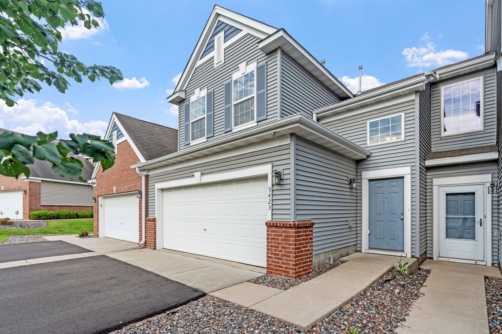 New Hope Townhome: 5423 Elm Grove Ave