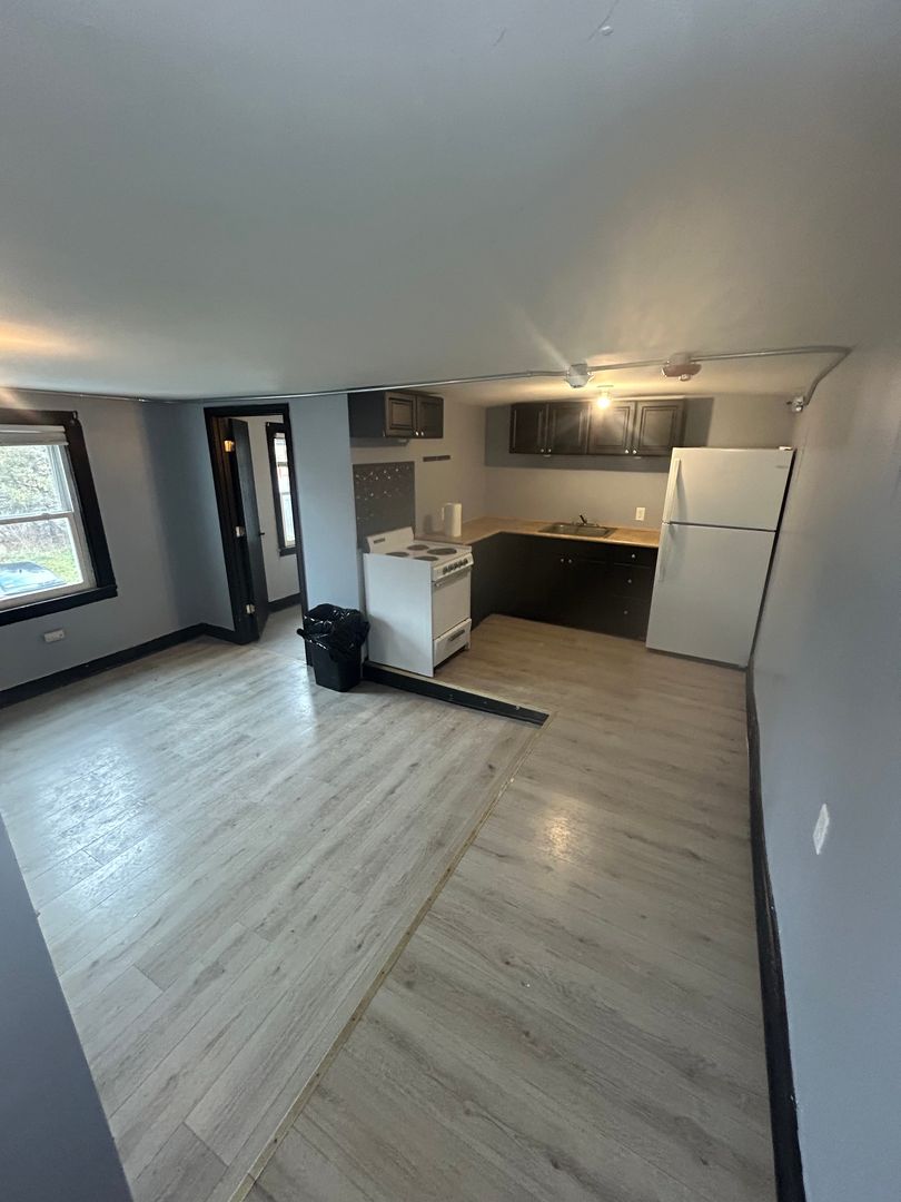 Cincinnatus Apartment: 5763 Telephone Road Ext