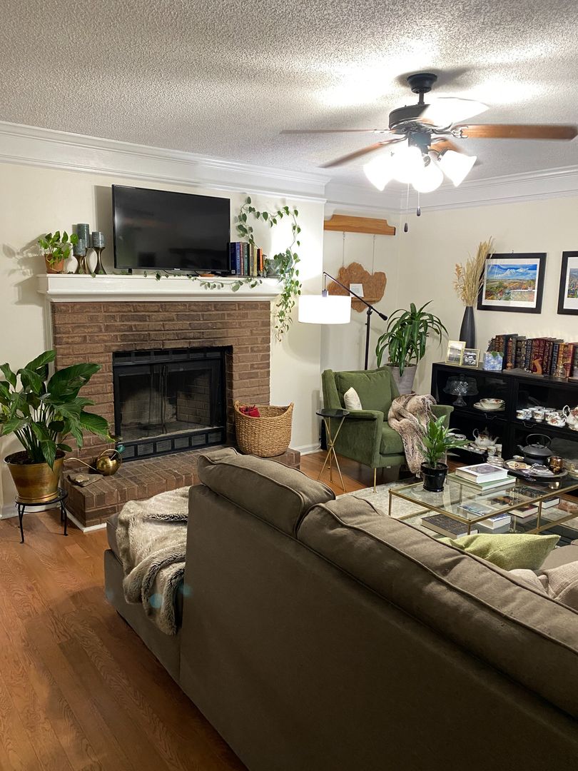 Athens Townhome: 109 Tamara Ct