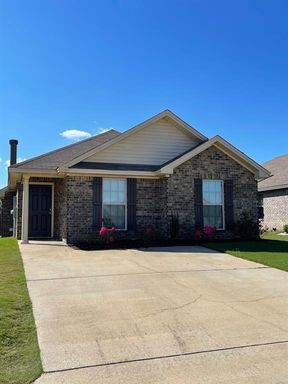 1667 Buena Vista Boulevard, Prattville, AL 36067