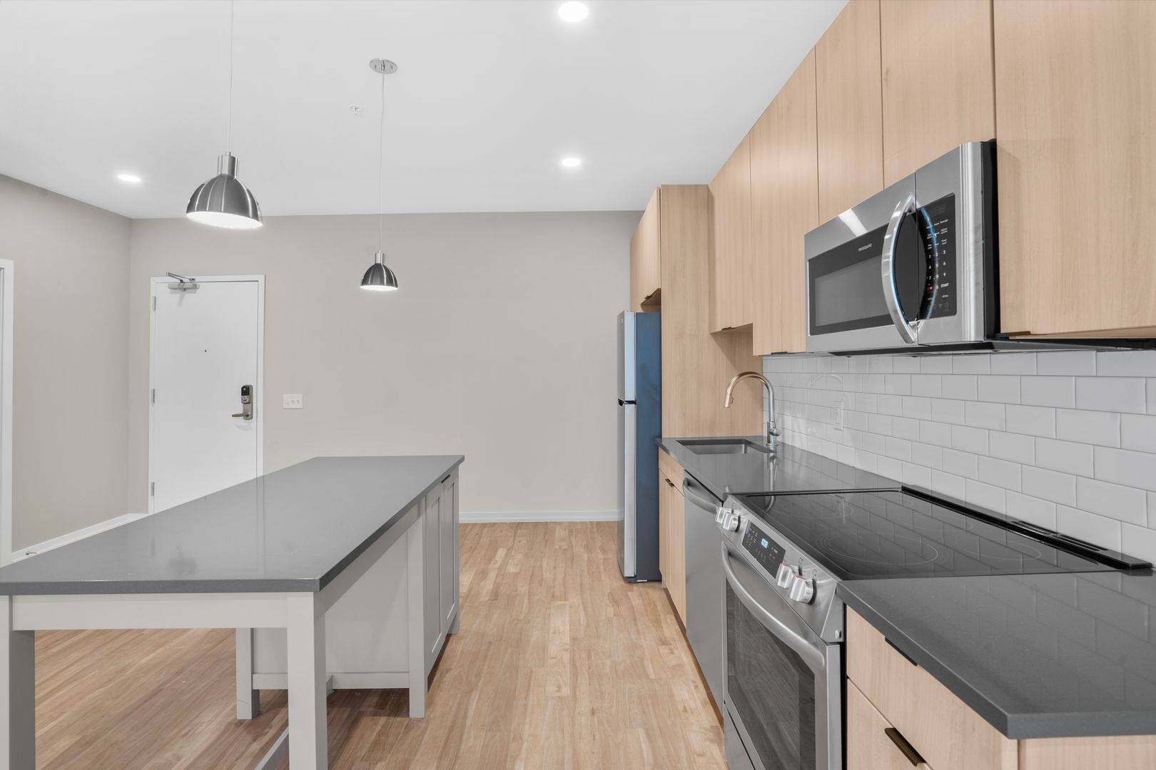 Philadelphia Apartment: 417 Callowhill Street