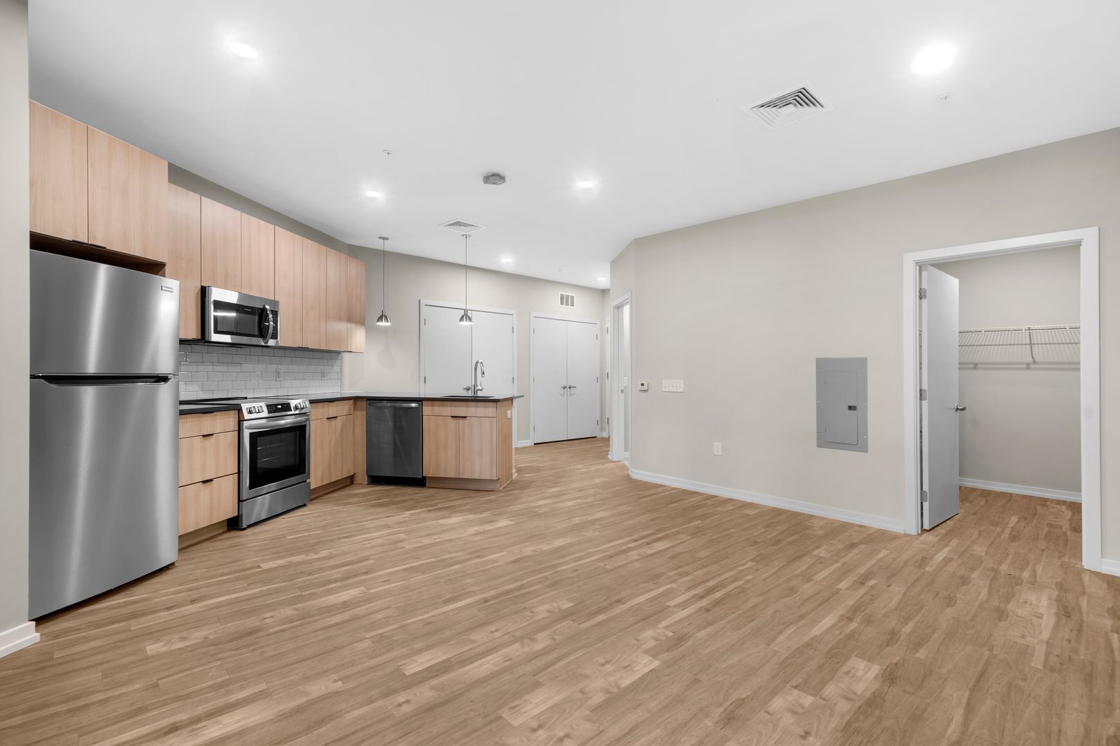 Philadelphia Apartment: 417 Callowhill Street