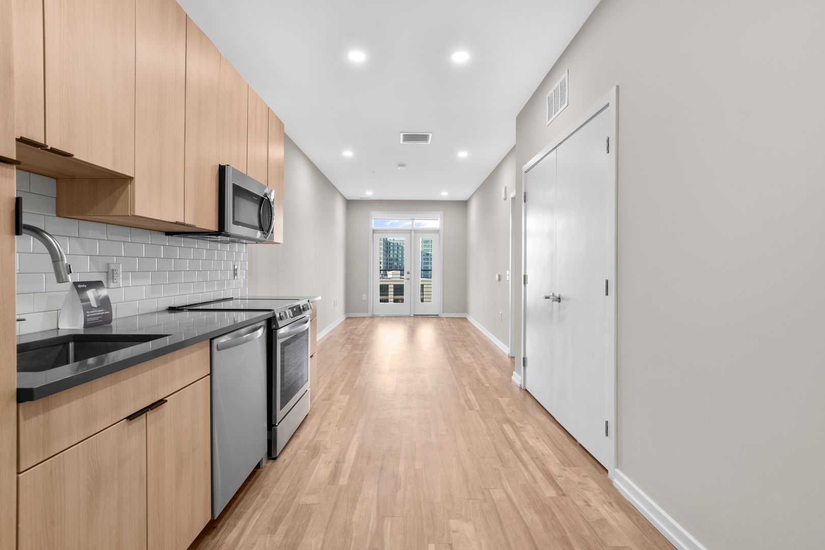 Philadelphia Apartment: 417 Callowhill Street