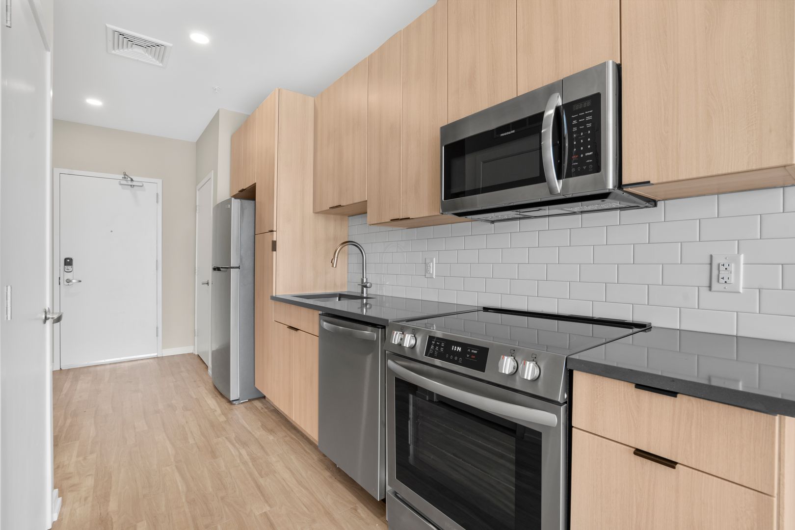 Philadelphia Apartment: 417 Callowhill Street