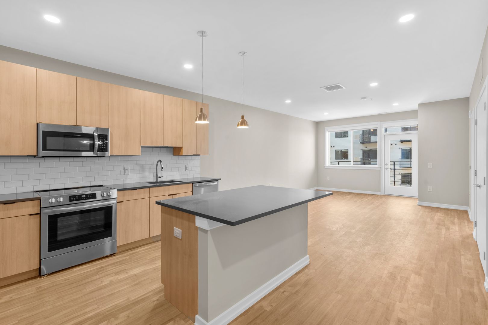 Philadelphia Apartment: 417 Callowhill Street