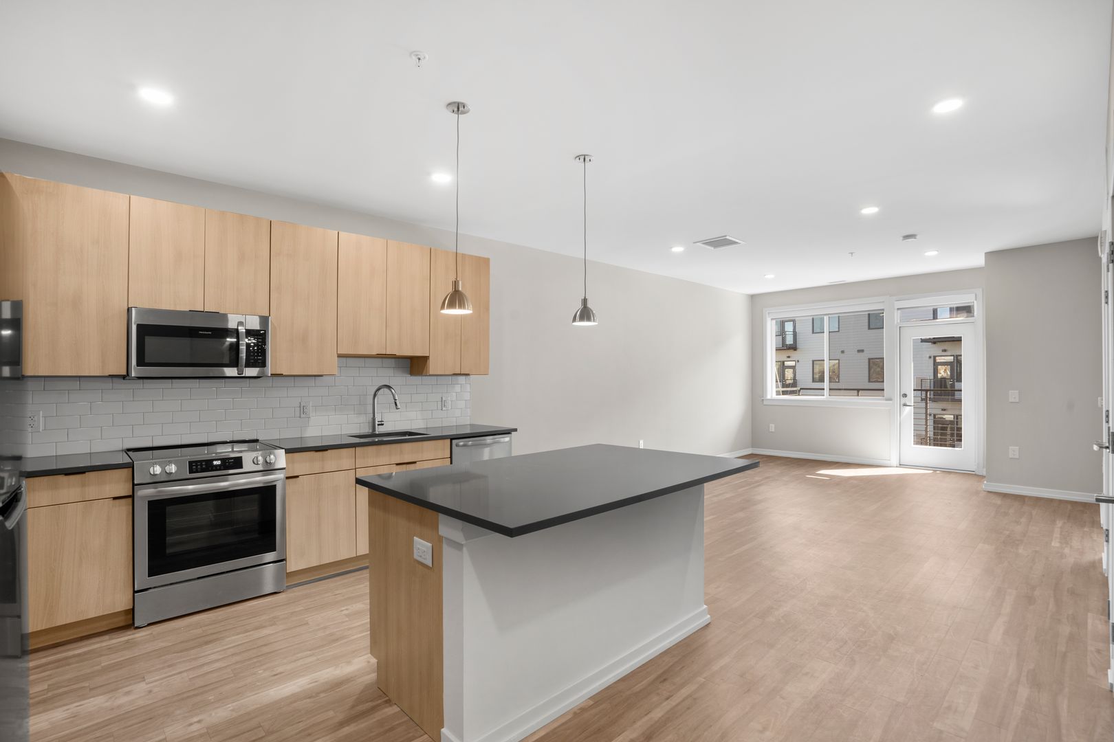 Philadelphia Apartment: 417 Callowhill Street
