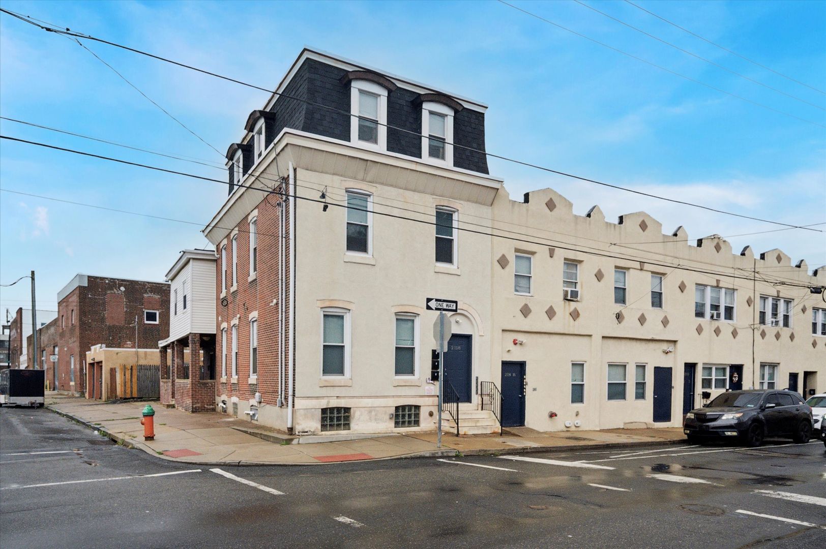 Philadelphia Apartment: 2118 Orthodox St