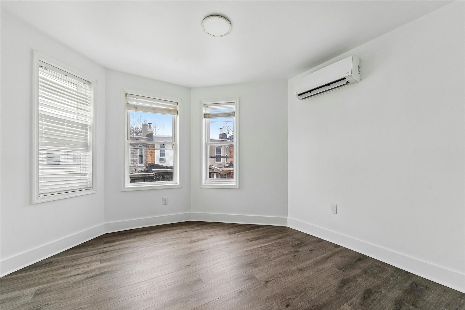 Philadelphia House: 3337 Argyle St