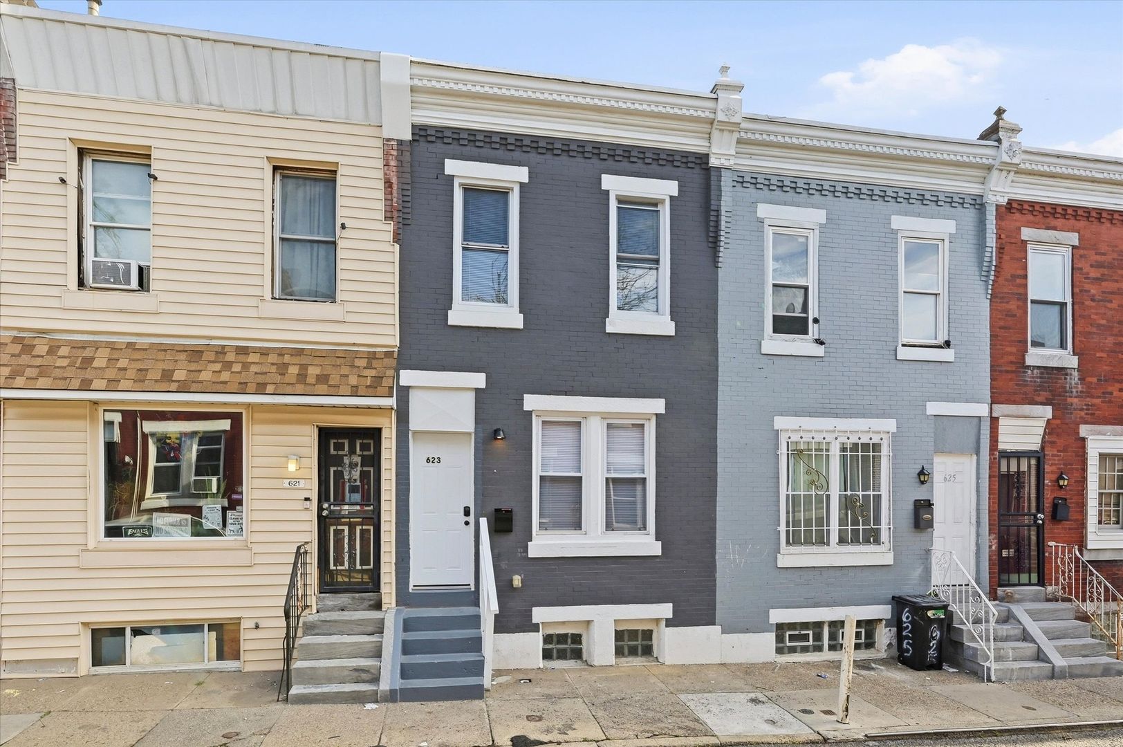 Philadelphia House: 623 E Wishart St