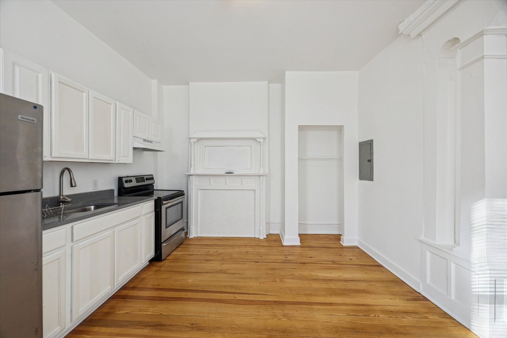 Philadelphia Apartment: 4106 Cambridge St