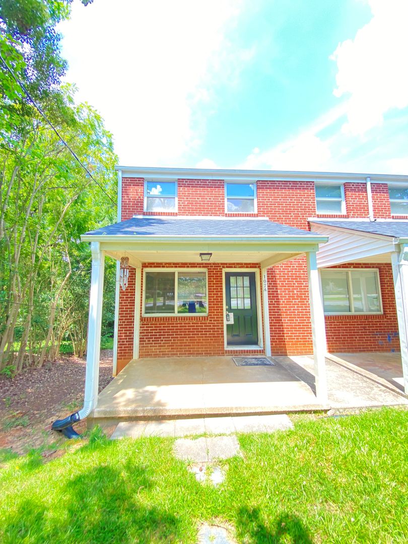 107A South Walnut Gq St, Salisbury, NC 28146