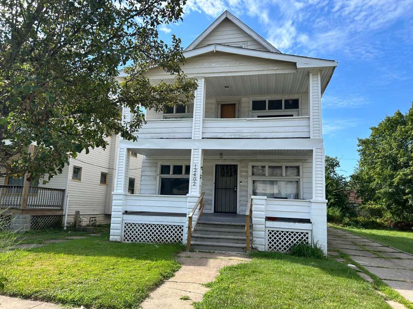 Cleveland Apartment: 12402 Benwood Avenue