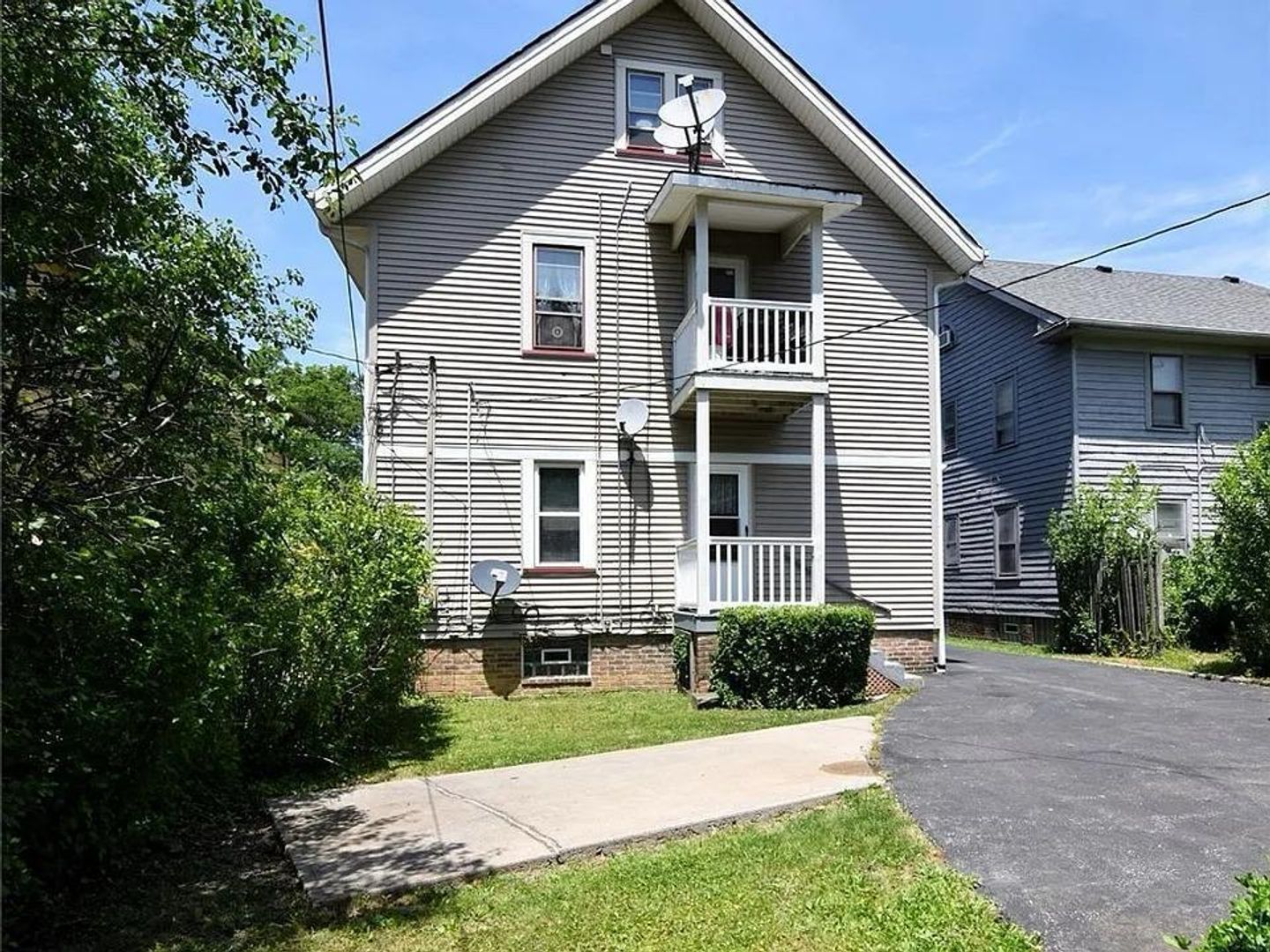 Cleveland Apartment: 3455 W 65th Street