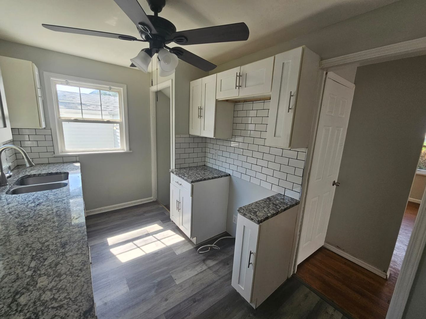20630 Morris Avenue 6 of 12
