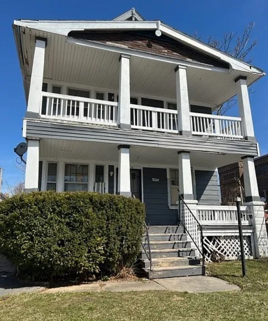 Cleveland Apartment: 10005 Mount Auburn Ave