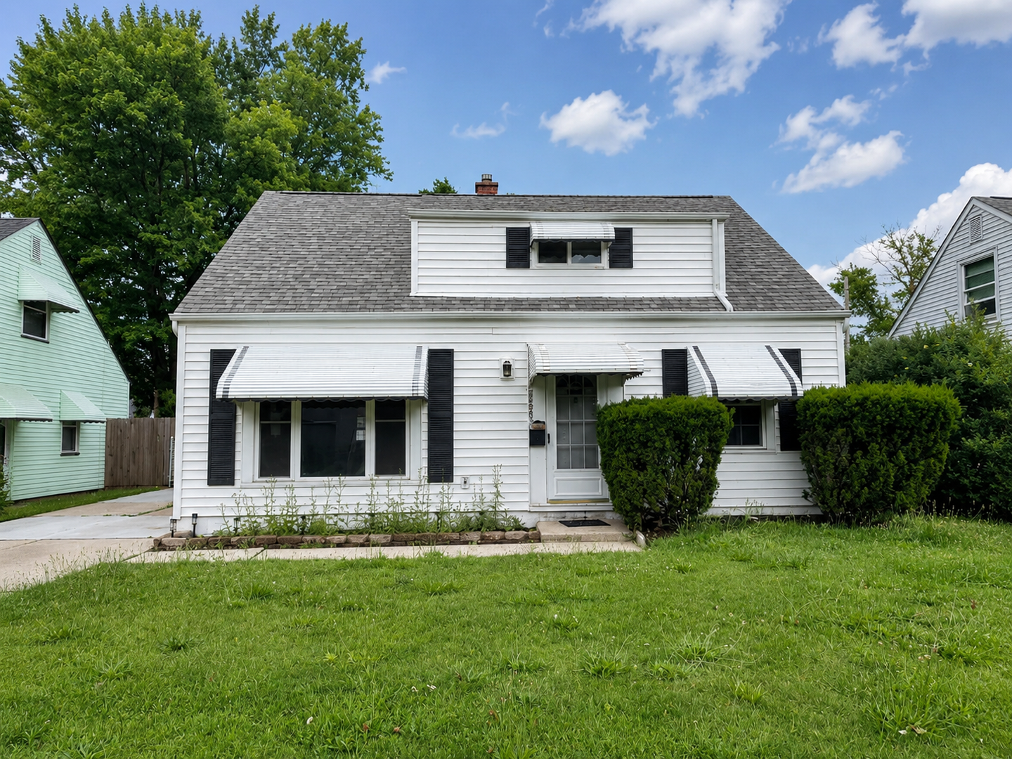 Euclid House: 26901 Farringdon Ave