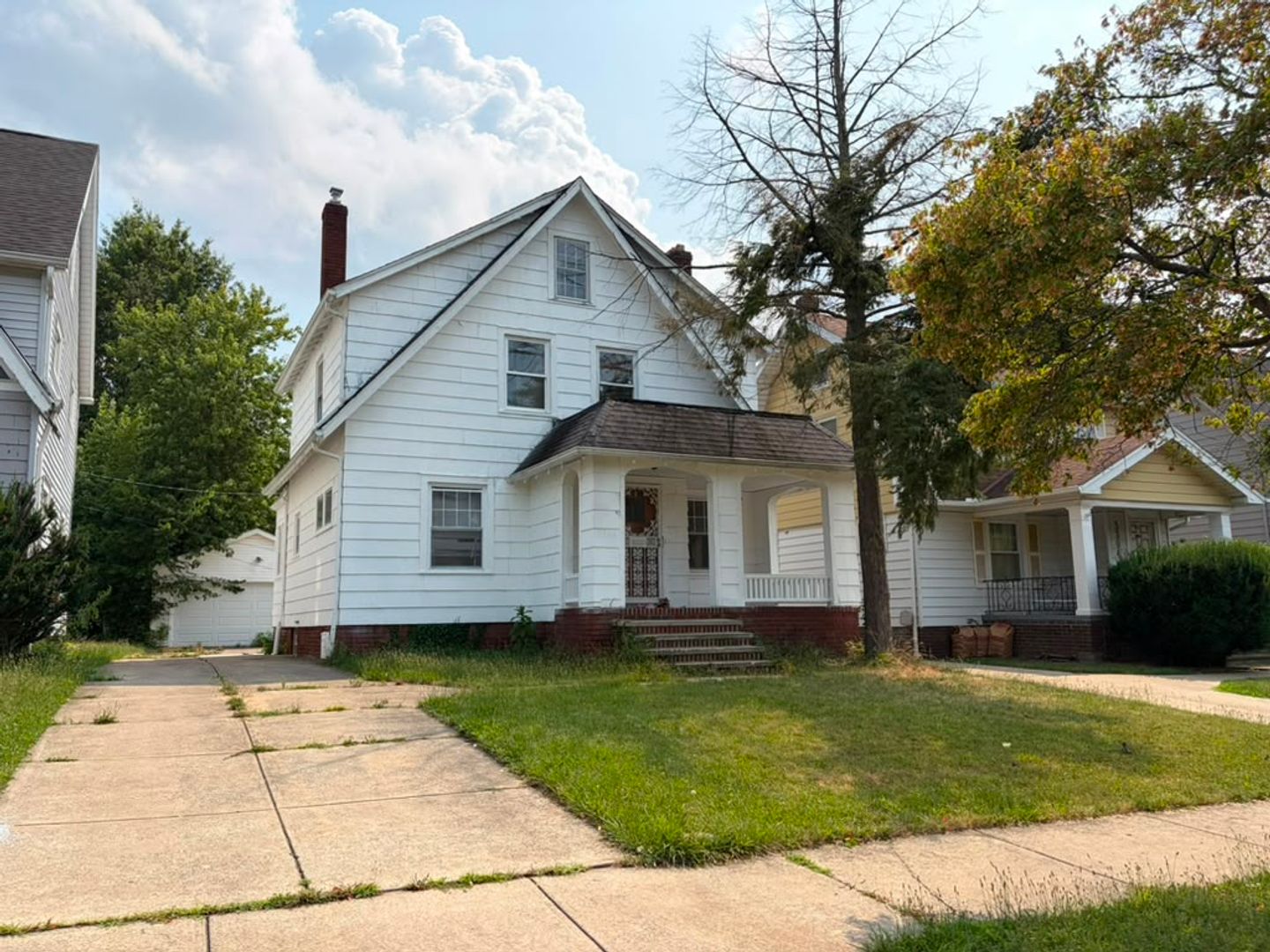 Cleveland Heights House: 3398 Winsford Road