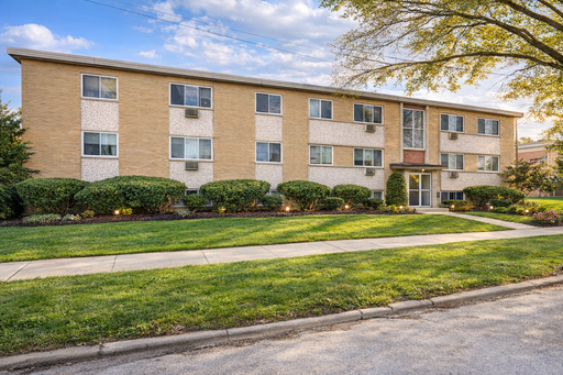 Affordable 1-Bedroom Apartment Near MetroHealth – photo 1