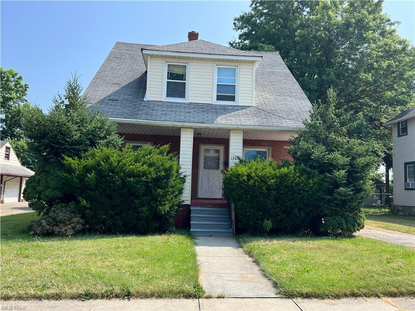 Wickliffe House: 1365 Craneing Rd